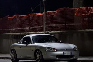 Mazda mx-5 nb