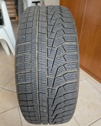 Set gomme invernali Hankook