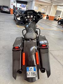Street glide bagger