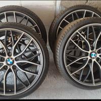 BMW cerchi da 20 gommati