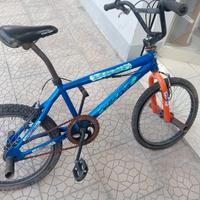 Bicicletta BMX 