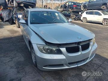 RICAMBI BMW 320 (E90/E91) (02/05>12/11< ) ANNO '05
