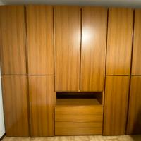 Armadio ante battenti color noce