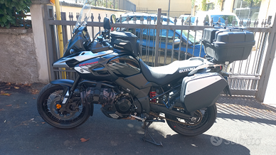 SUZUKi Vstrom xt 1000