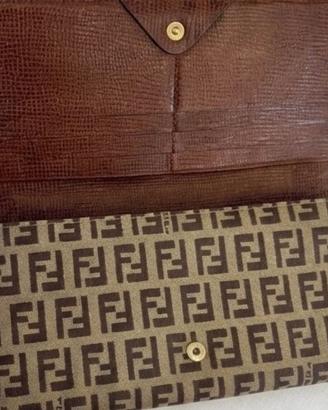 Portafoglio originale monogram Fendi con scatola