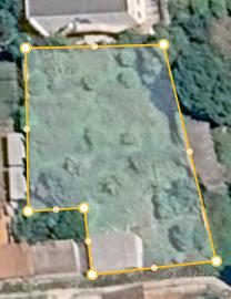 Terreno 1000 mq con magazzino grezzo