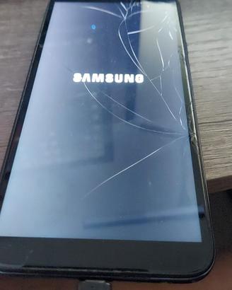 Telefono Samsung J4+ Duos (schermo rotto)