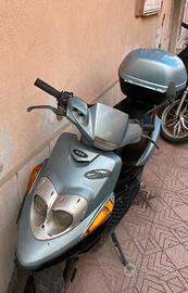 MBK BOOSTER 50 ORIGINALA 2006 CON BAULETTO