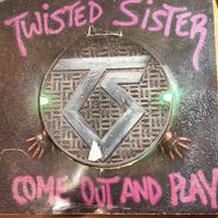 Twisted Sister / Come out and play + Poster