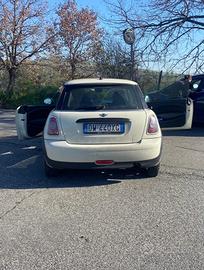 Mini one incidentata