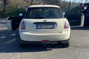 Mini one incidentata