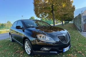 Lancia Delta 1.6 MJT120cv PLATINO X NEOPATENTATI