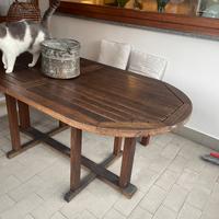 Tavolo da giardino in tek