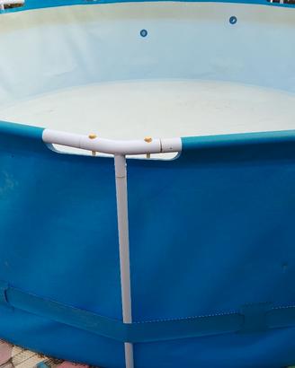 piscina rotonda 