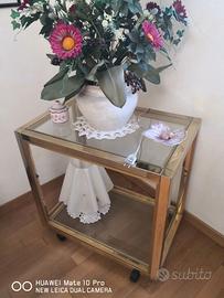 Tavolino e carrellino portavivande ottone e vetro