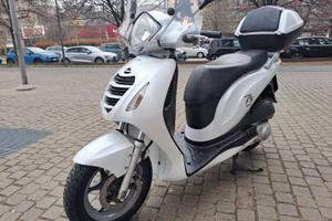 Honda PS125i