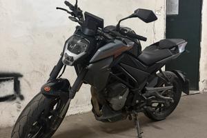 CFMOTO 300NK