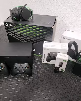 Xbox Series X 6 TB + collezione di giochi