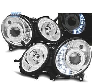 FARI PER MERCEDES W211 02-06 A LED CROMATI