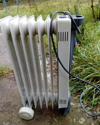 Stufetta Delonghi radiatore ad olio