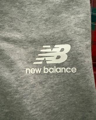 pantaloni tuta grigi new balance uomo