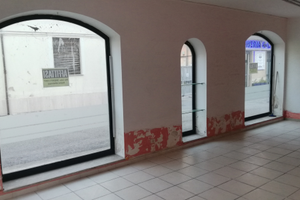 Locale commerciale sora centro - ampie vetrine