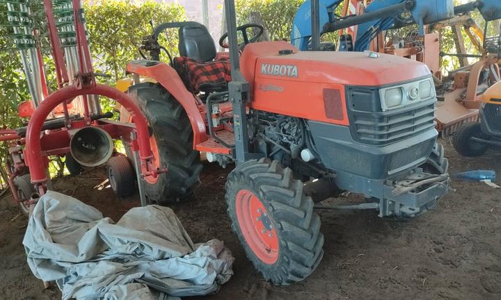Trattore kubota L 3200