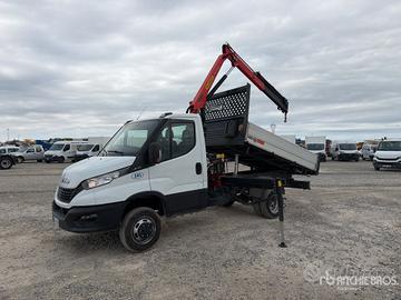 iveco daily 35c14 ribaltabile con gru palfinger 