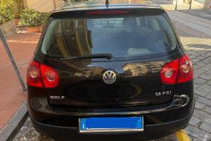 Volkswagen Golf 1.6 FSI Comfortline 85 KW