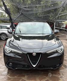 Alfa Romeo Stelvio 2.2 Turbodiesel 210 CV Q4 Super