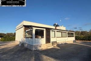 VILLA CON GIARDINO DI 2.300 mq - FOTOVOLTAICO