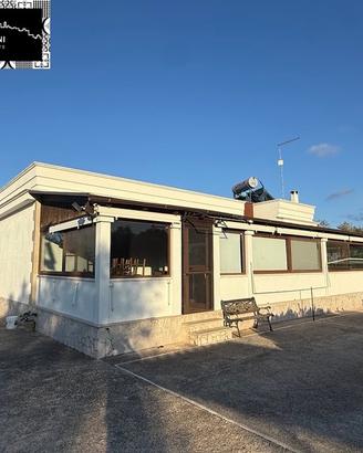 VILLA CON GIARDINO DI 2.300 mq - FOTOVOLTAICO