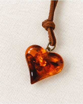 Collana con Ciondolo a Cuore in Ambra Naturale