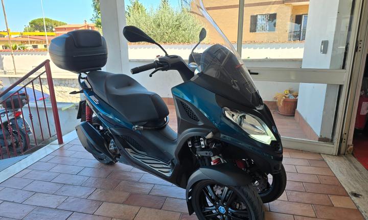 Piaggio MP3 300 hpe SPORT PATENTE B