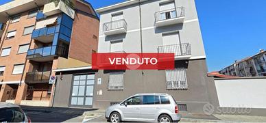 3 LOCALI A VENARIA REALE