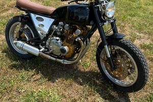Suzuki CafeRacer GS550