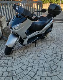 Yamaha xmax 250