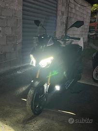 Scooter Kl Brera x 300