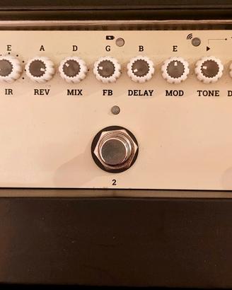 PEDALE MULTIEFFETTO PER CHITARRA EKO BAIO BOX AL

