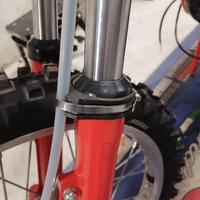 Passacavo Fermacavo tubo freno anteriore forcella