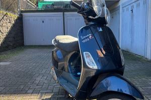 Vespa Primavera C38 (2007)  in ordine.