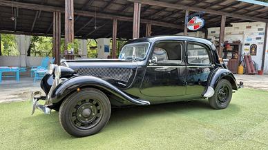 Citroen Traction Avant 11 BL – 1955