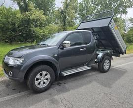 Mitsubishi L200 2.5 DI-D/136CV Club Cab Invite
