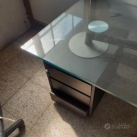 MOBILI DA UFFICIO