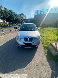 Lancia ypsilon 2008 (90 cavalli)