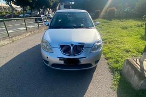 Lancia ypsilon 2008 (90 cavalli)