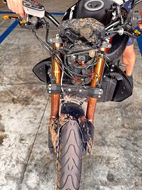 Kawasaki Z 750 - 2011