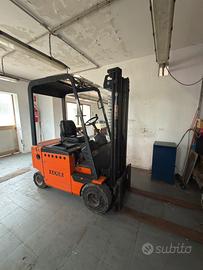 Carrello elevatore elettric Lugli + carica battera