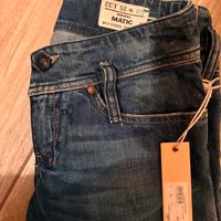 Jeans Diesel modello Matic donna