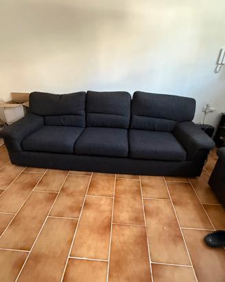 Divano 3 posti + Poltrona
